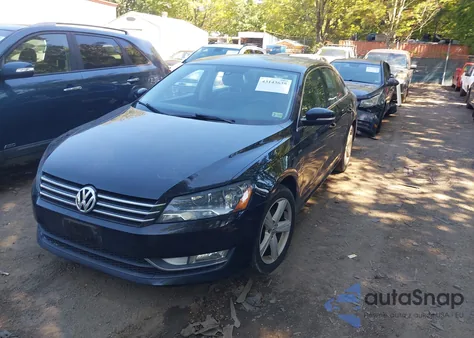 2015 Volkswagen Passat 1.8T Limited Edition from USA, damaged, VIN 1VWAT7A34FC114908